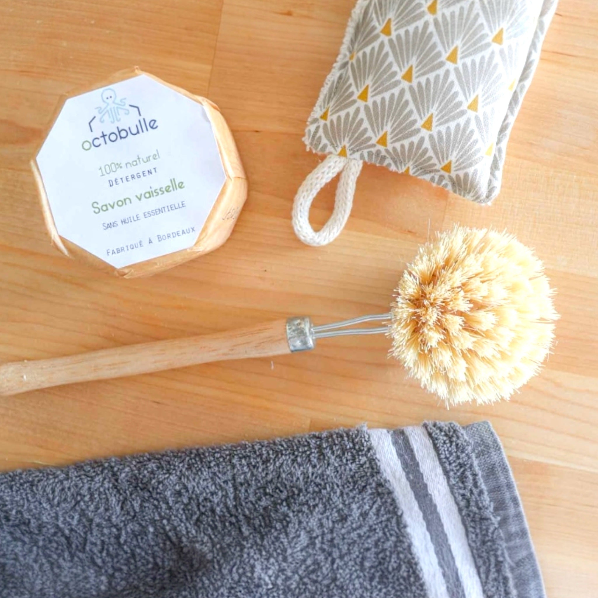 Brosse à vaisselle rechargeable - Zeste d'Évidence