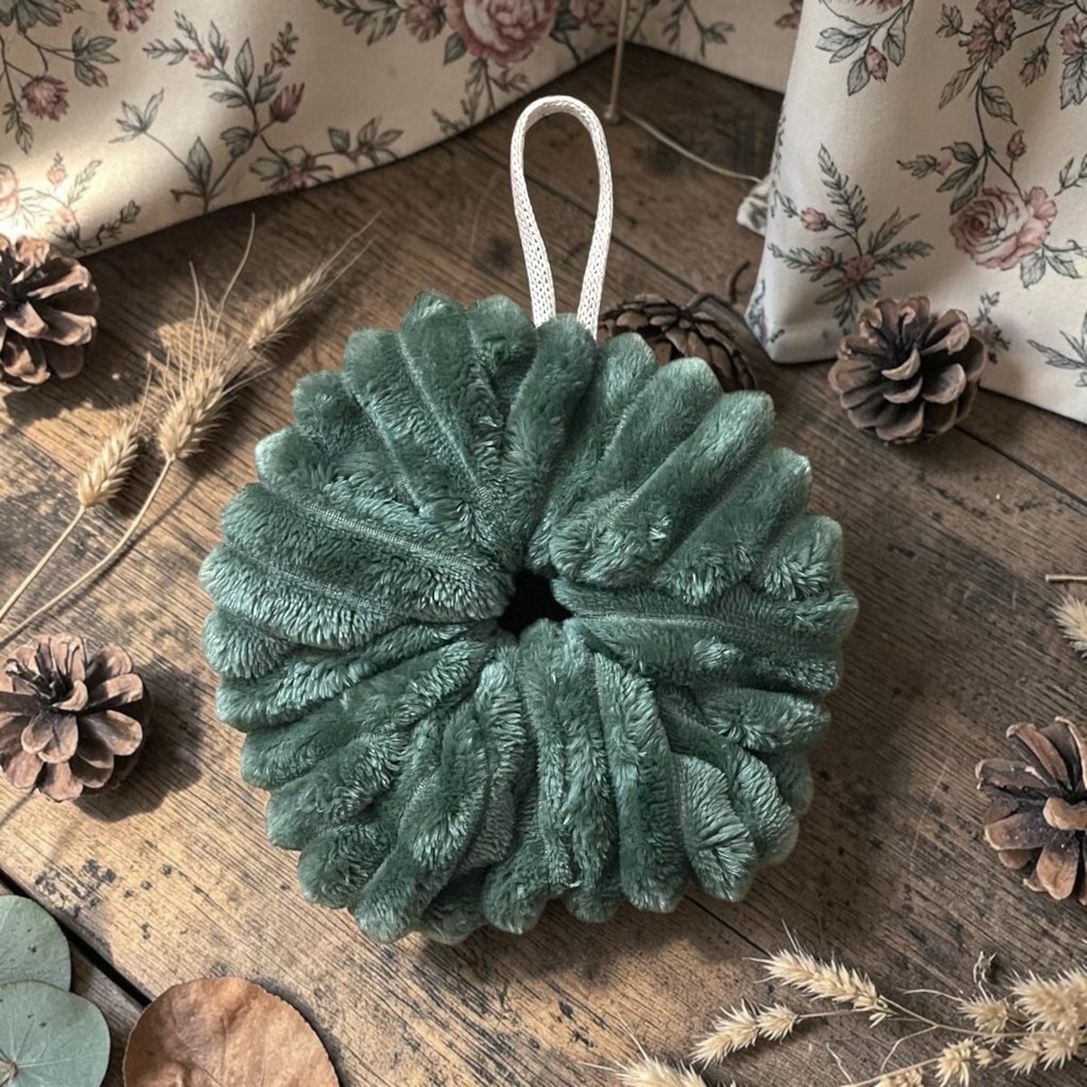 Fleur de douche lavable côtelée - Zeste d'Évidence