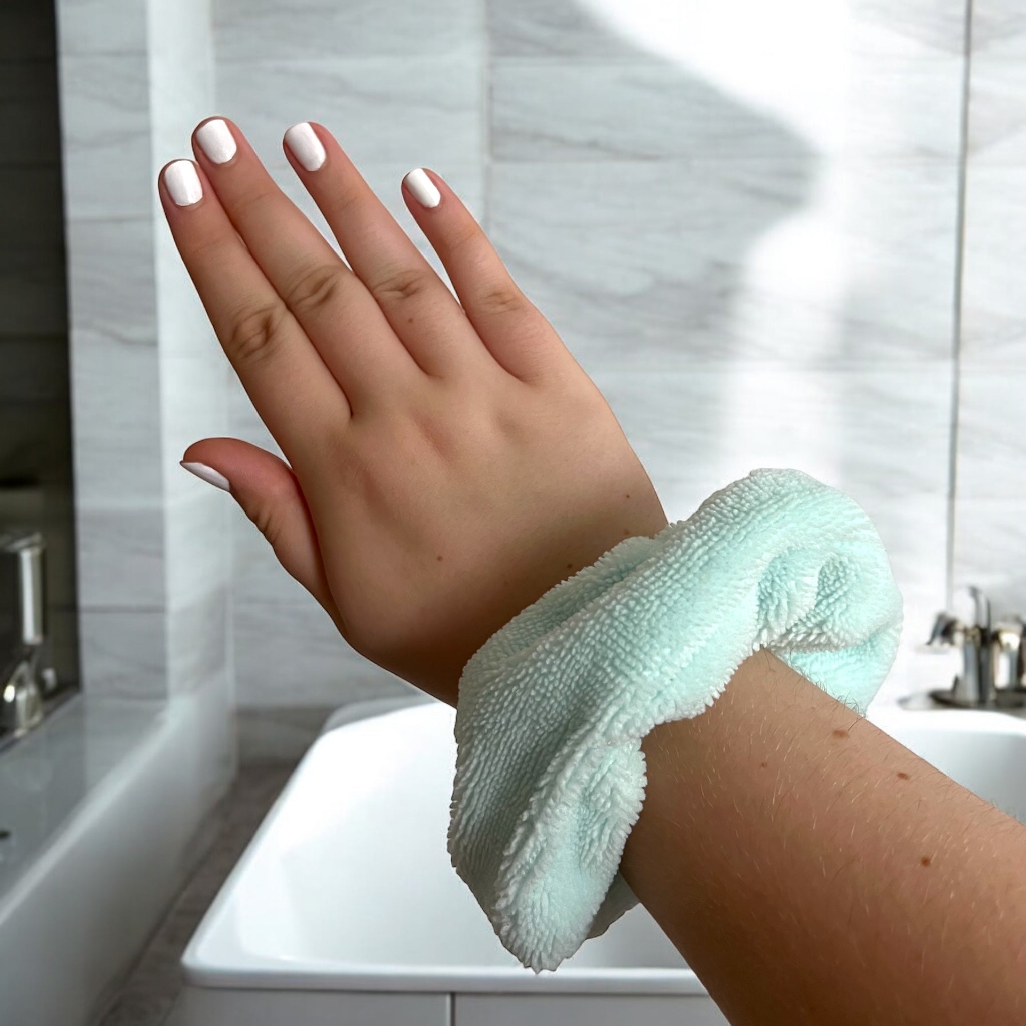 Manchettes poignets absorbantes pour routine de soin - Zeste d'Évidence