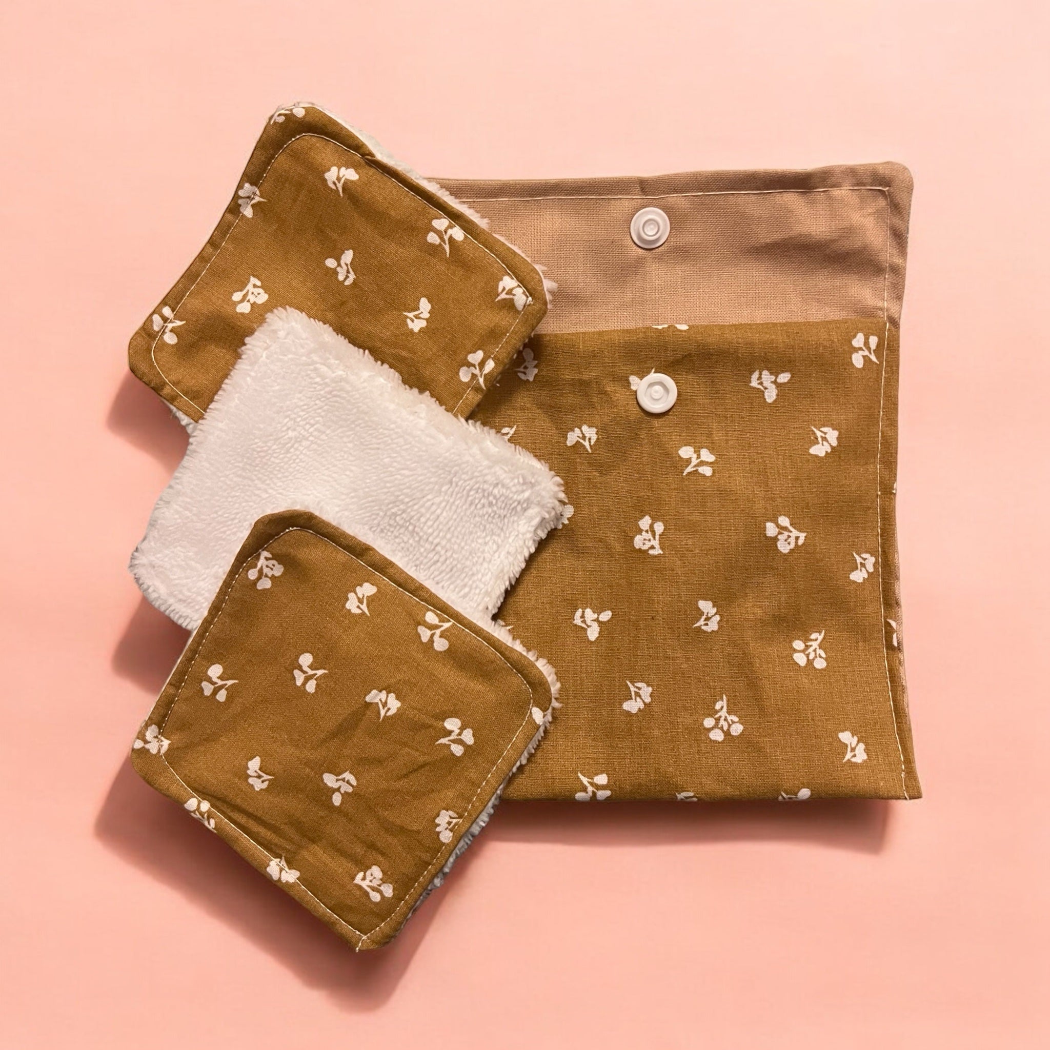 Cotons démaquillants réutilisables