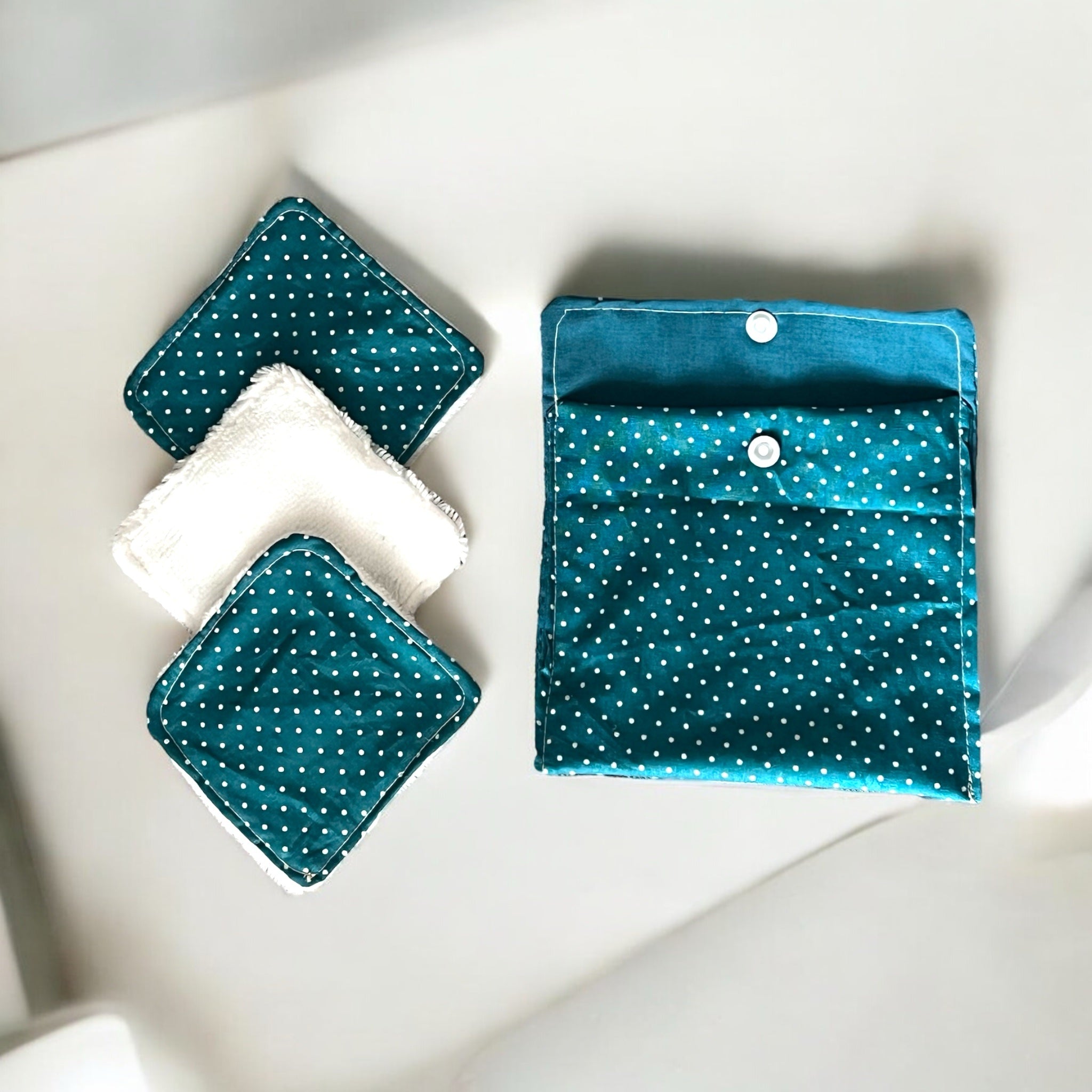 Cotons démaquillants réutilisables