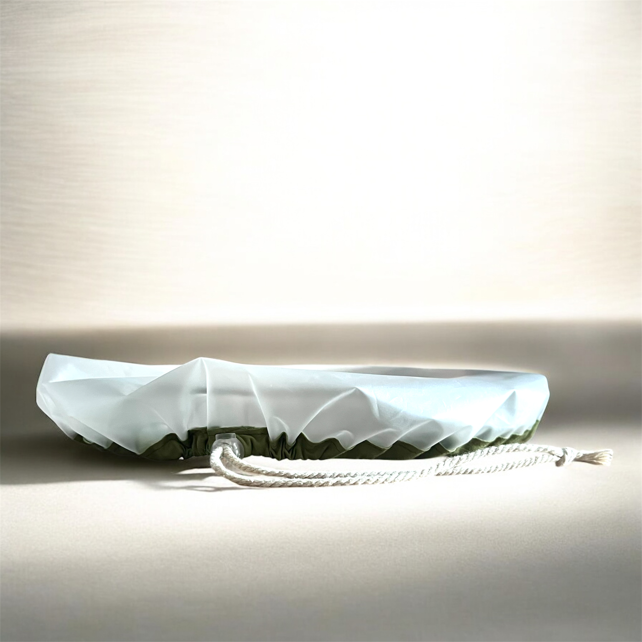 Couvre-plat Ajustable Transparent - Film alimentaire réutilisable