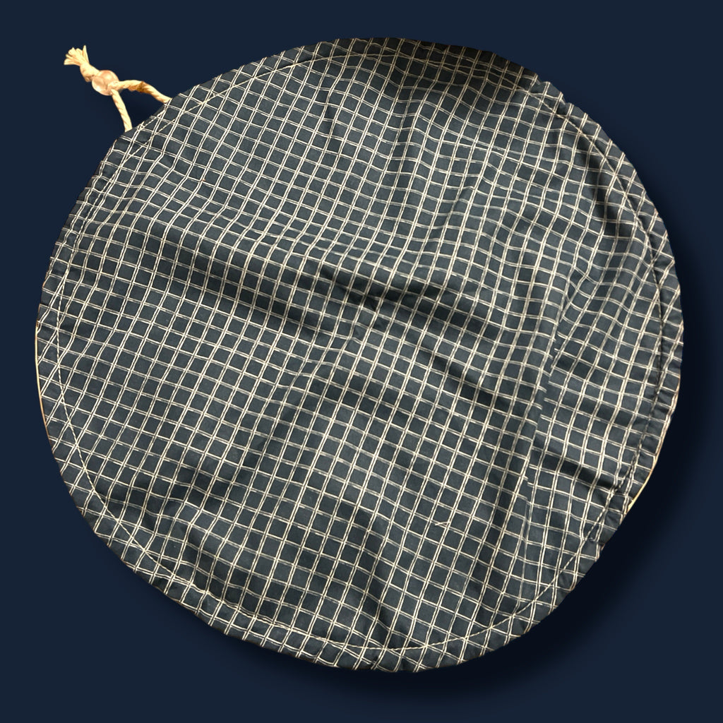 Couvre plat ajustable